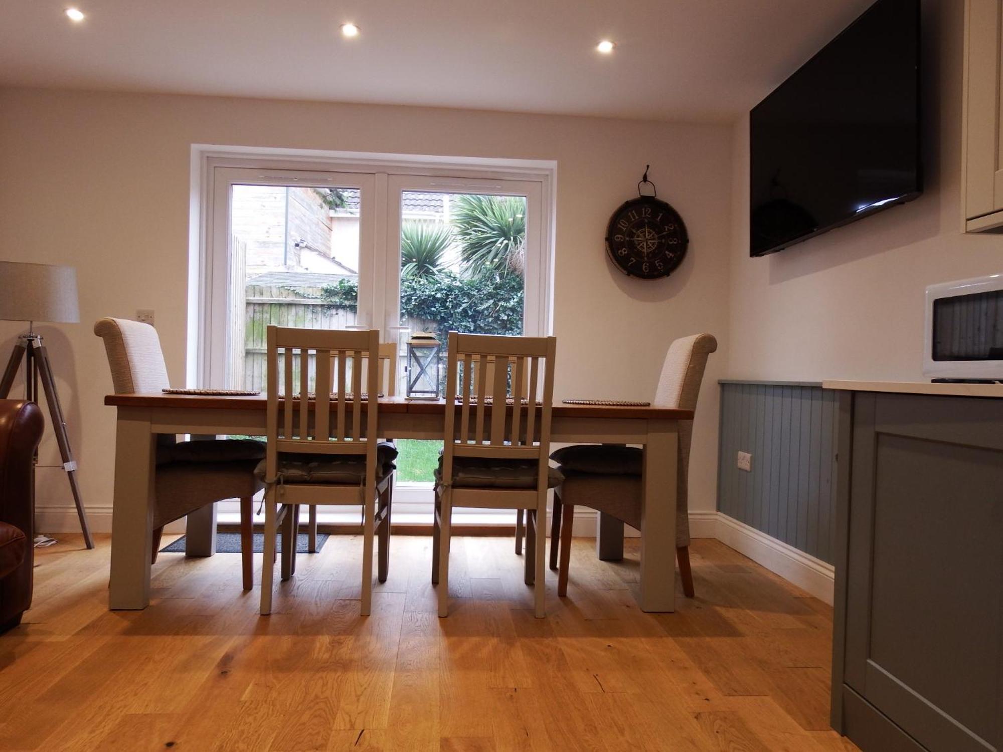 Newly Renovated 3 Bedroom Victorian Detached House Bournemouth Esterno foto