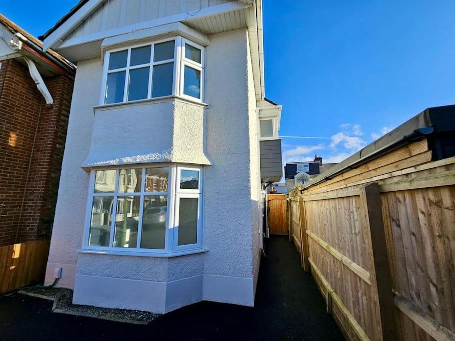 Newly Renovated 3 Bedroom Victorian Detached House Bournemouth Esterno foto